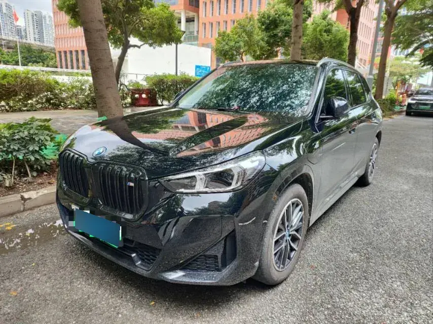 2023 BMW iX1 BEV