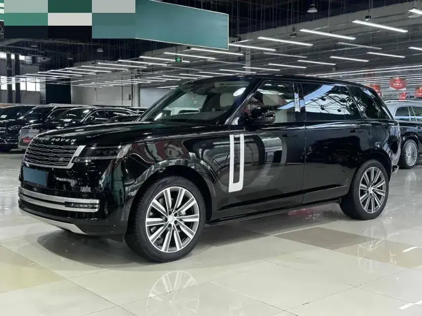 2025 Land Rover Range Rover 3.0T 400HP L6 8AT