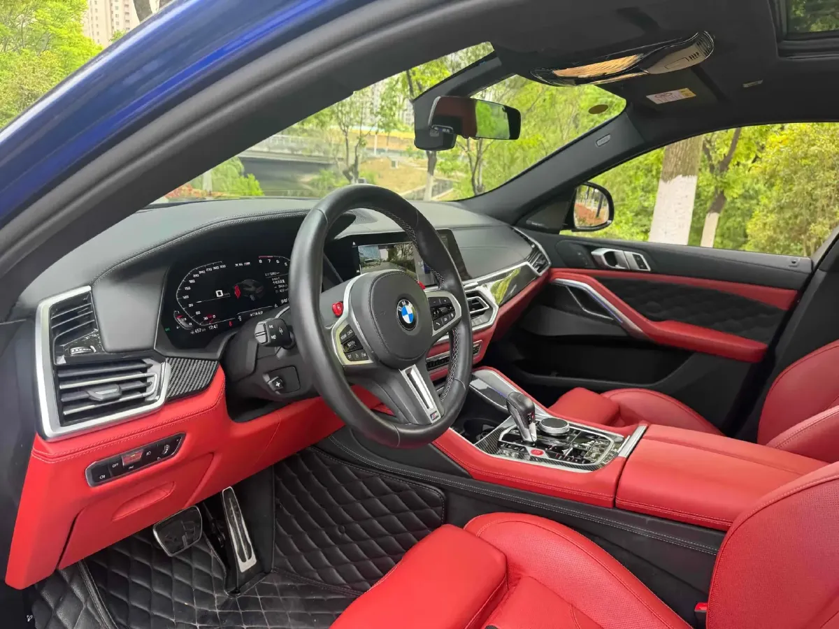 2022 BMW X6 M 4.4T 600HP V8 8AT,autocango,china used car exporter,china ev exporter,chinese used car exporter,chinese used ev exporter