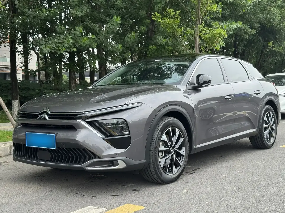 2023 Citroen C5 X 1.6T 175HP L4 8AT