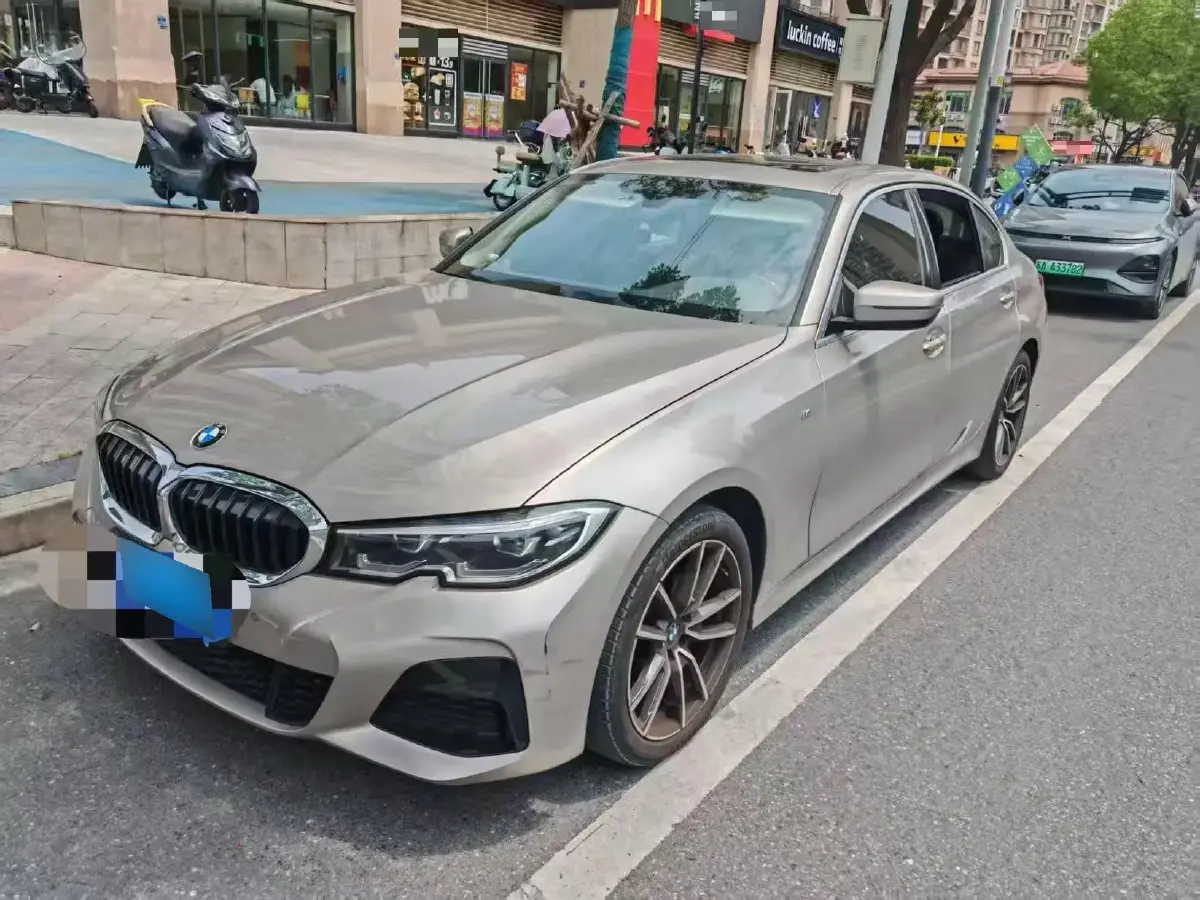 2022 BMW 3 Series 2.0T 184HP L4 8AT