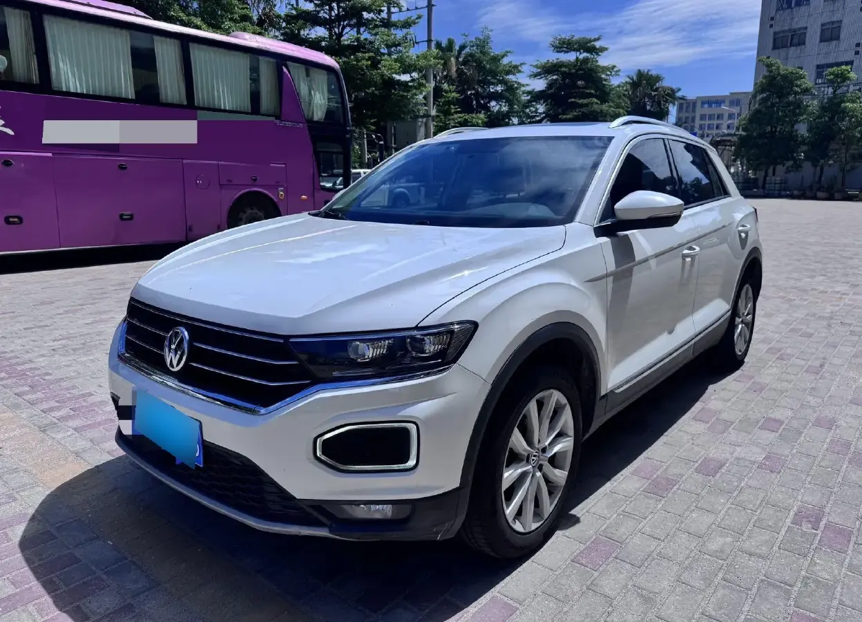 2020 Volkswagen T-Roc 1.4T 150HP L4 7DCT