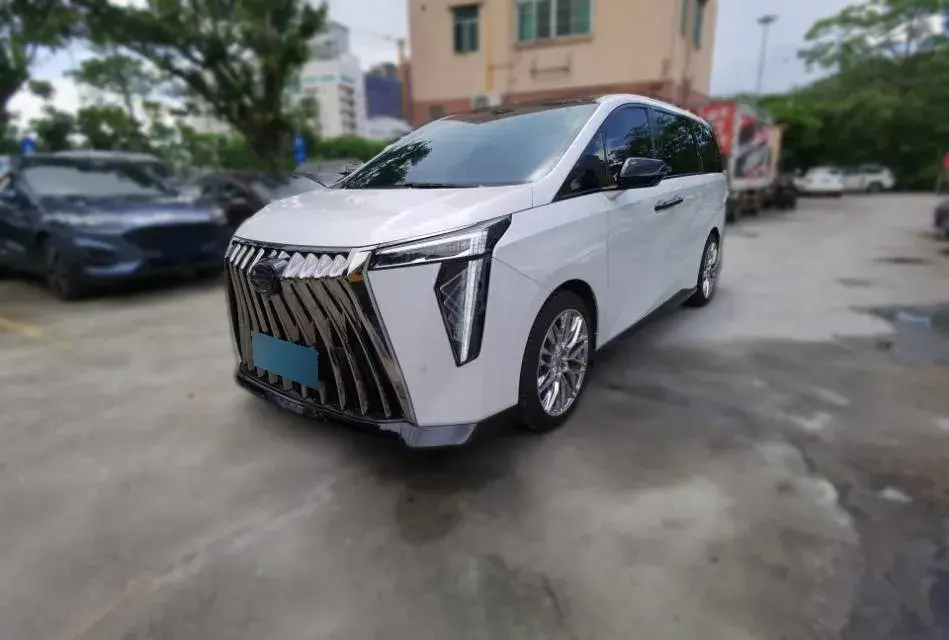 2023 GAC Trumpchi M8 2.0T 252HP L4 8AT