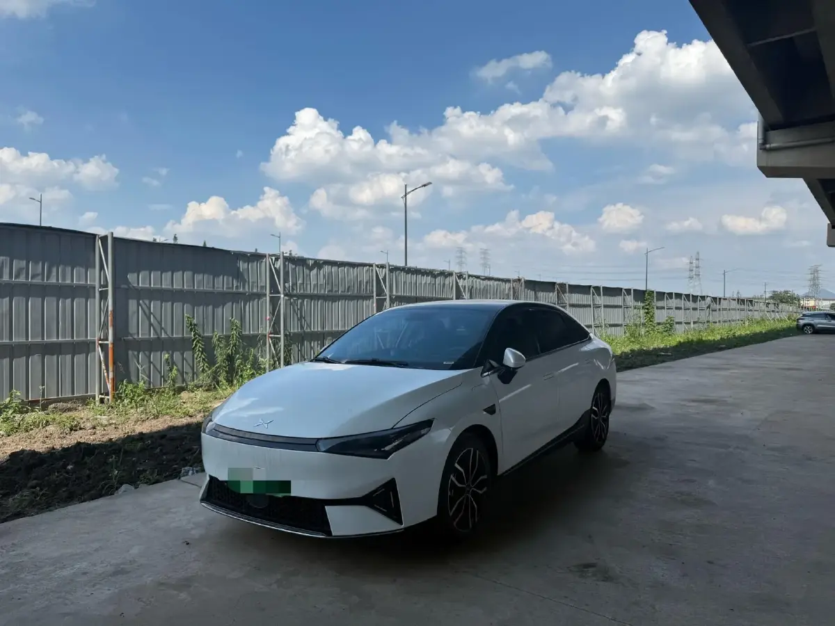 2022 Xpeng P5 BEV 66.2KWH