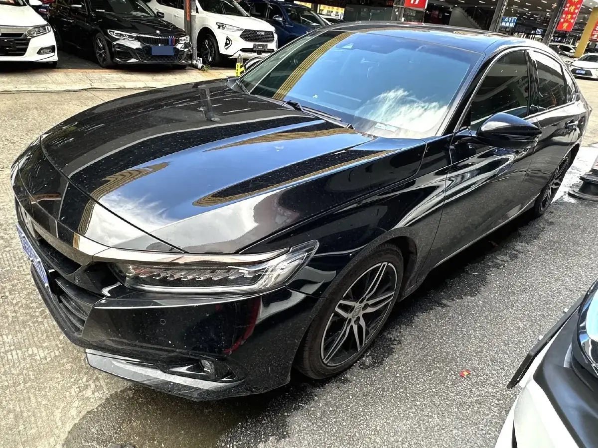 2022 Honda Accord 1.5T 194HP L4 CVT