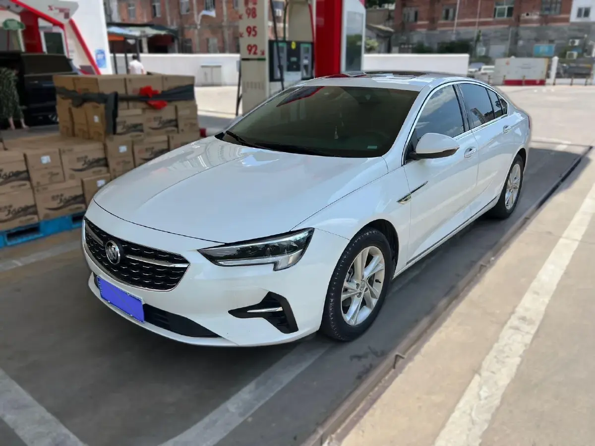 2020 Buick Regal 1.5T 169HP L4 9AT