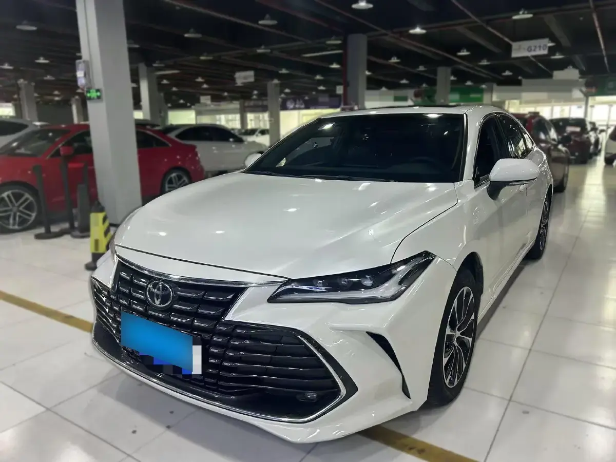 2022 Toyota Avalon 2.0L 178HP L4 CVT