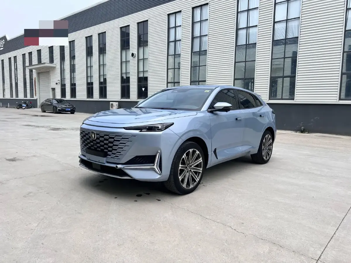 2021 ChangAn UNI-K 2.0T 233HP L4 8AT,autocango,china used car exporter,china ev exporter,chinese used car exporter,chinese used ev exporter