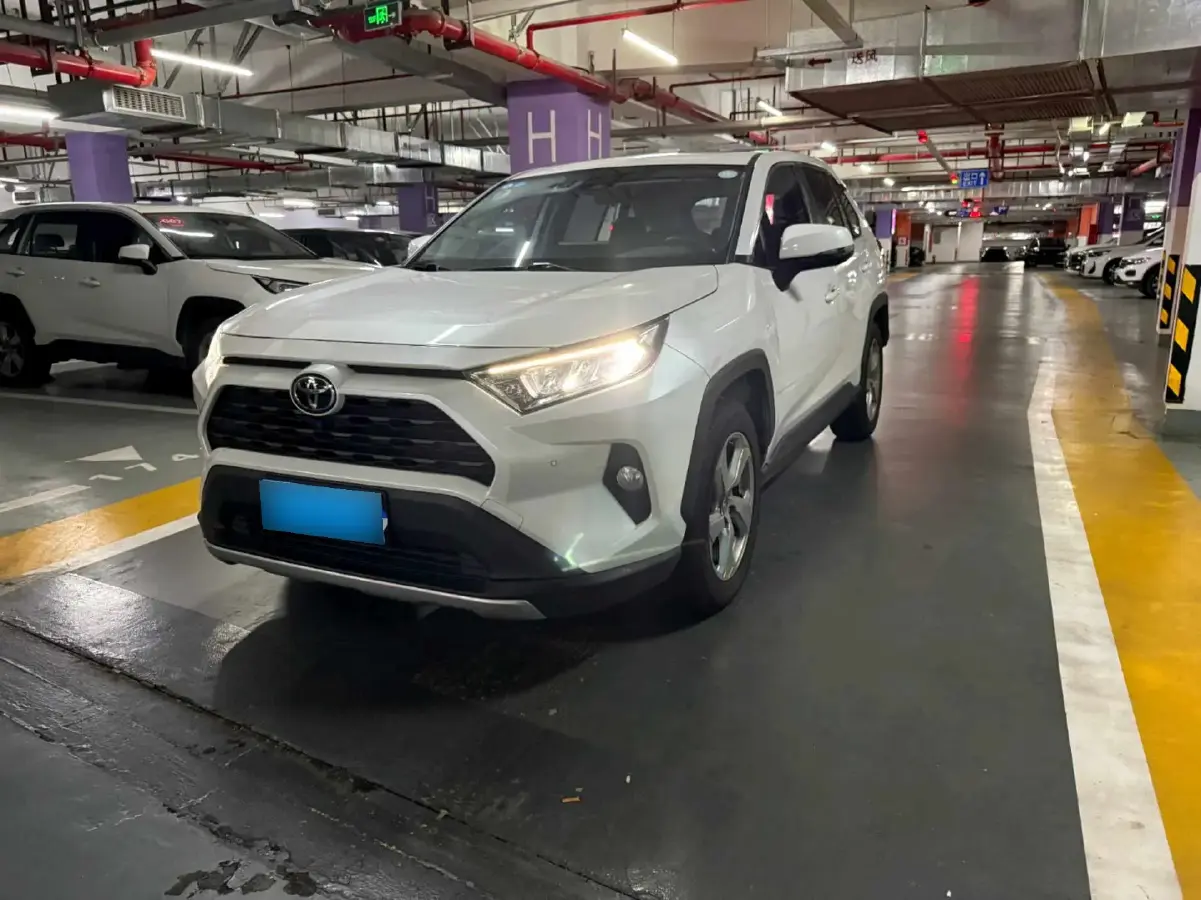 2022 Toyota RAV4 2.0L 171HP L4 CVT