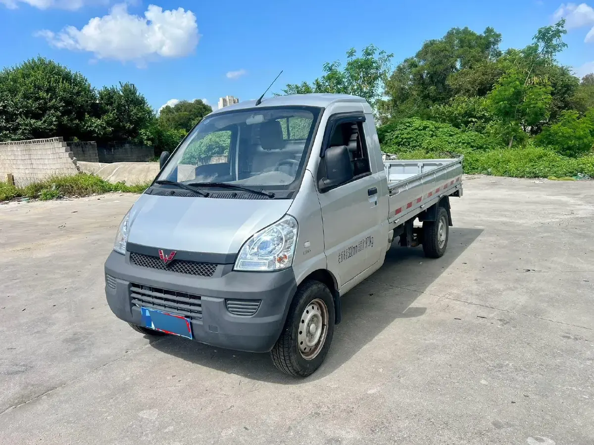 2023 WuLing RongGuang New Truck EV BEV 56.6KWH