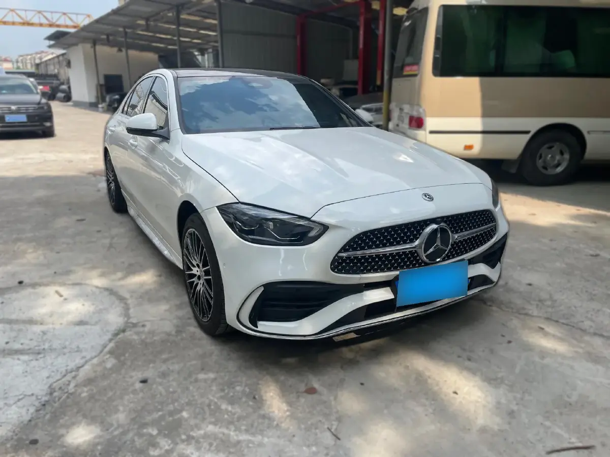 2025 Mercedes-Benz C Class 1.5T 204HP L4 9AT,autocango,china used car exporter,china ev exporter,chinese used car exporter,chinese used ev exporter