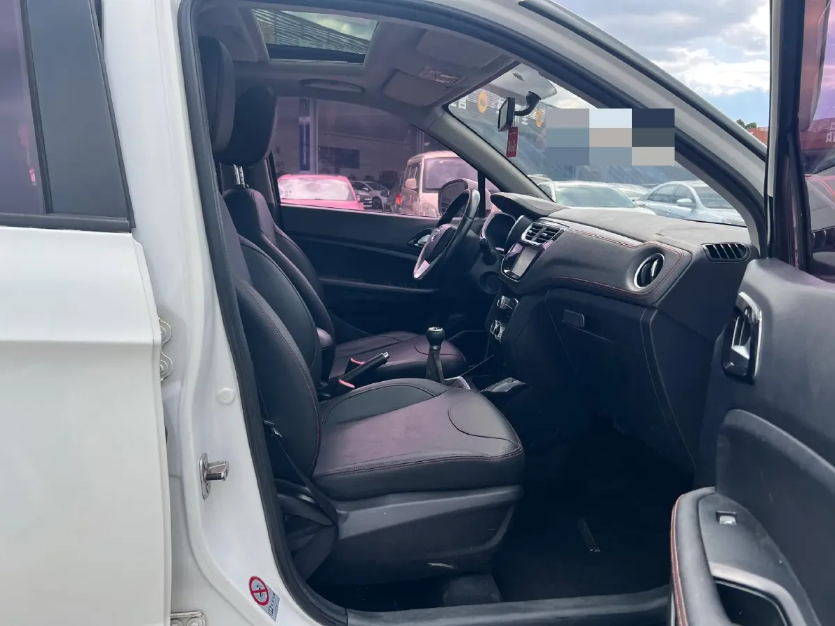 2016 Brilliance Auto V3 1.5L 112HP L4 5MT,autocango,china used car exporter,china ev exporter,chinese used car exporter,chinese used ev exporter