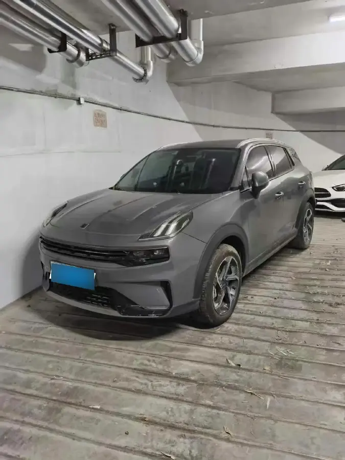2022 LYNK&CO 06 EM-P 1.5T 177HP L3 7DCT PHEV 15.5KWH