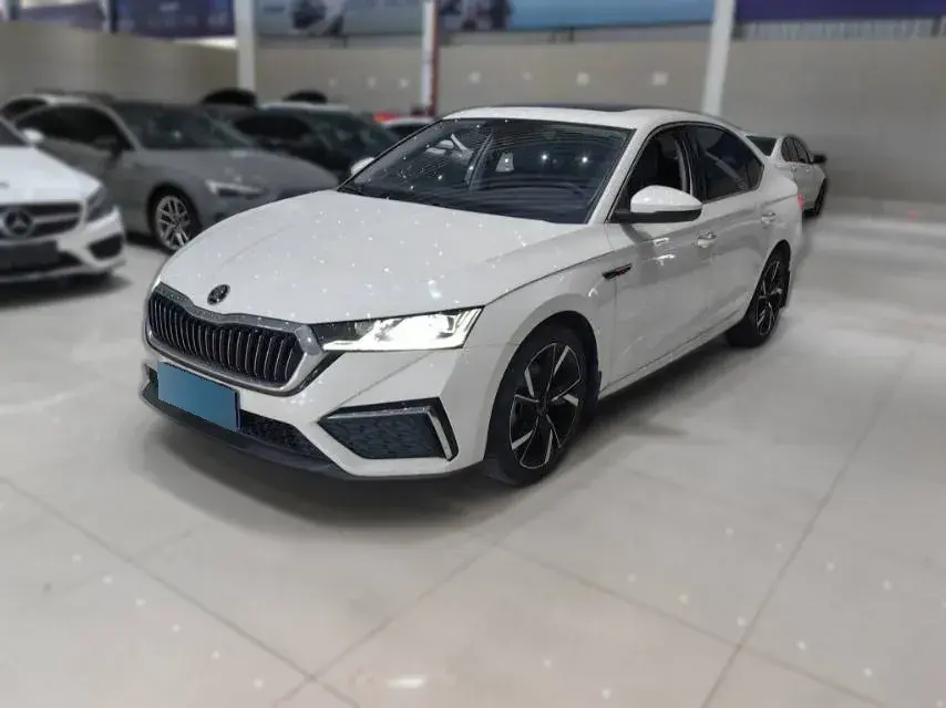 2021 Skoda Octavia 1.4T 150HP L4 7DCT