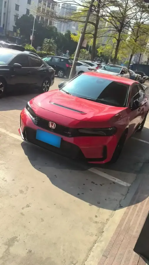 2023 Honda Civic 2.0T 300HP L4 6MT
