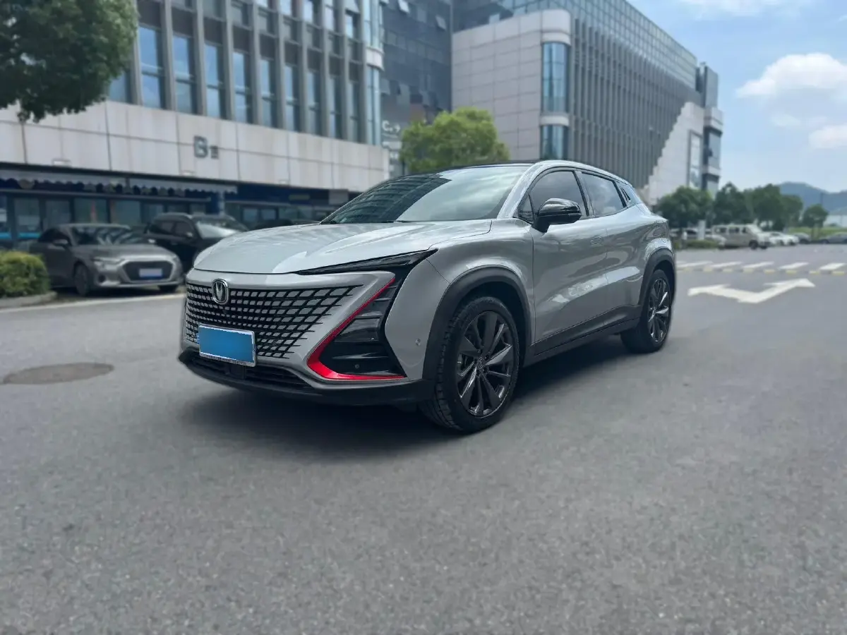 2020 ChangAn UNI-T 1.5T 180HP L4 7DCT