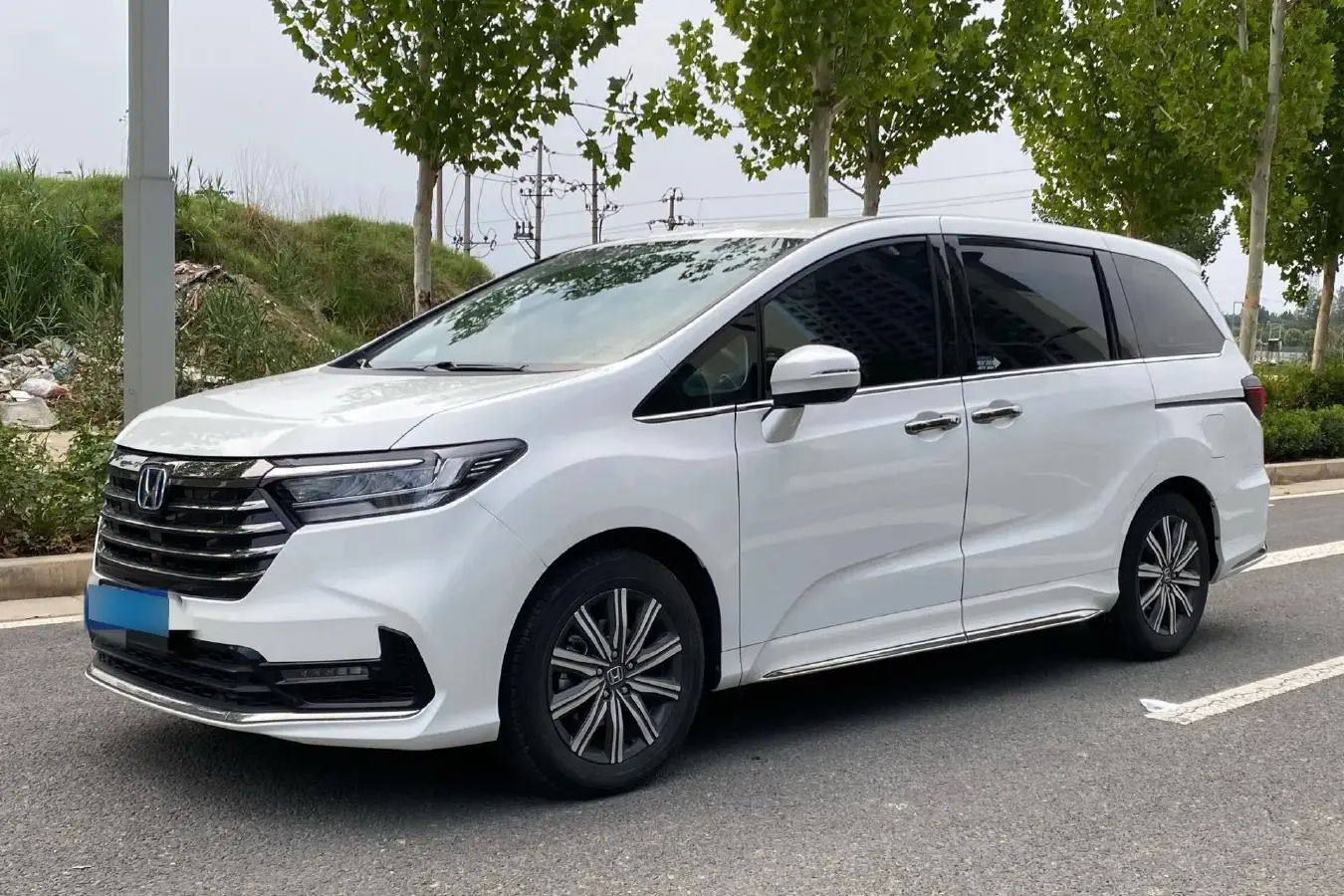 2024 Honda Odyssey 2.0L 146HP L4 E-CVT Hybrid