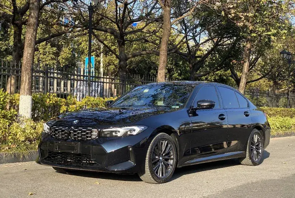 2023 BMW 3 Series 2.0T 184HP L4 8AT