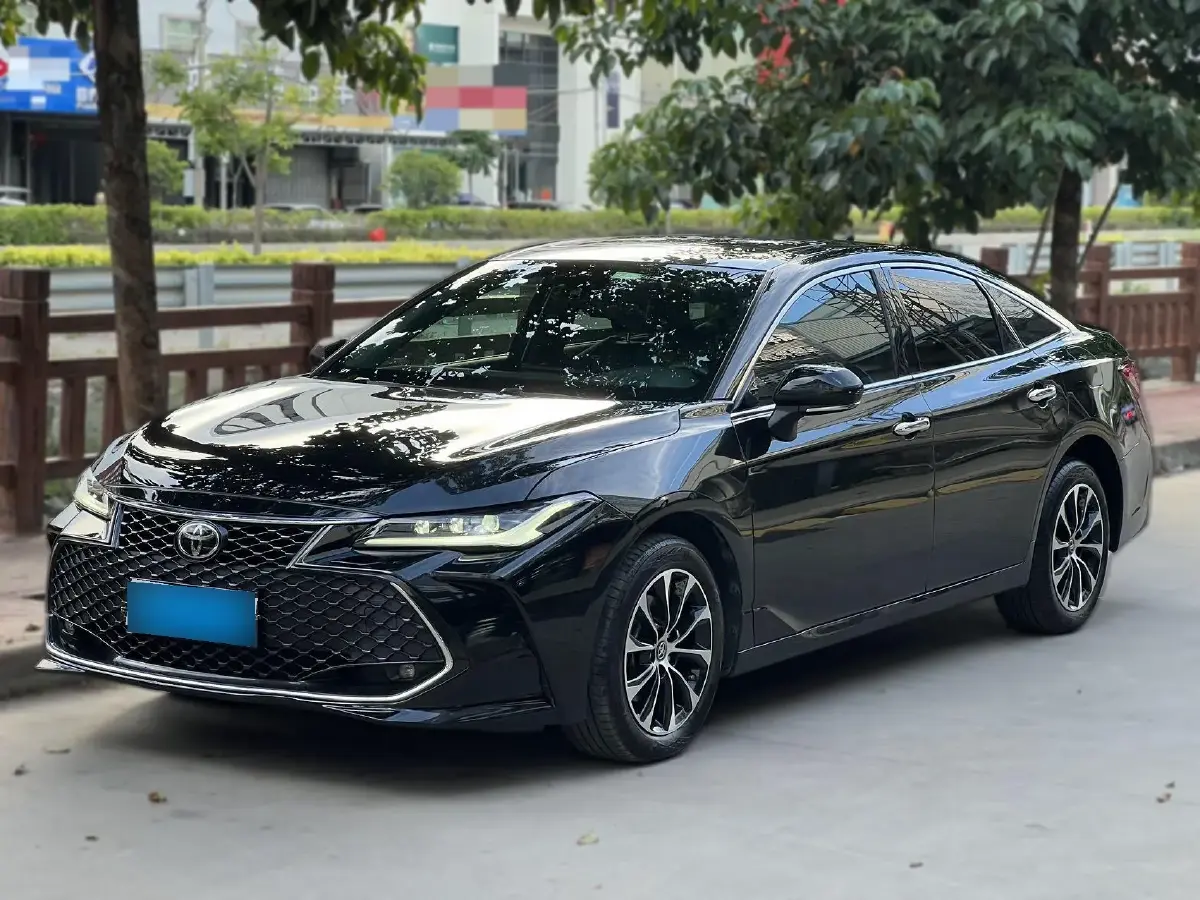 2023 Toyota Avalon 2.0L 177HP L4 CVT