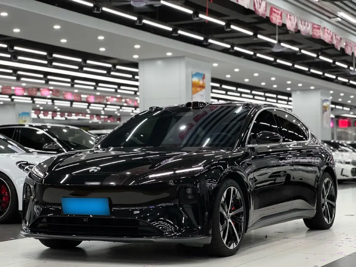 2022 NIO ET5 BEV 75KWH