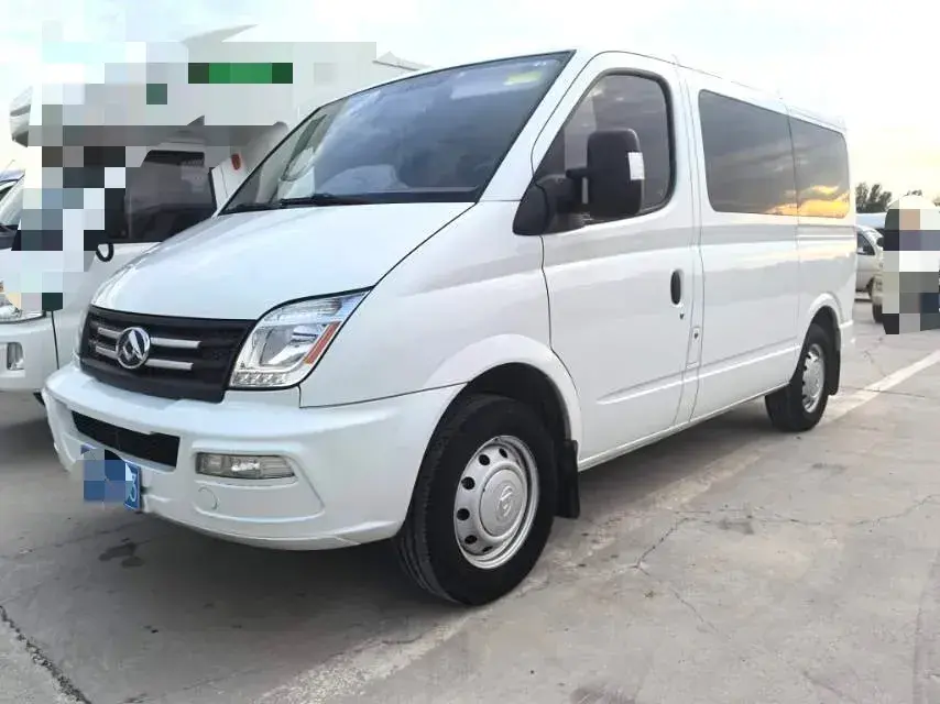 2023 MAXUS XinTu V80 2.0T 127HP L4 6AMT
