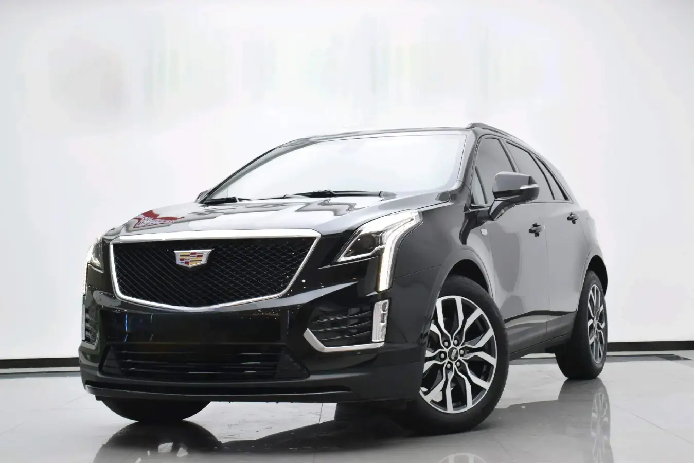2024 Cadillac XT5 2.0T 237HP L4 9AT