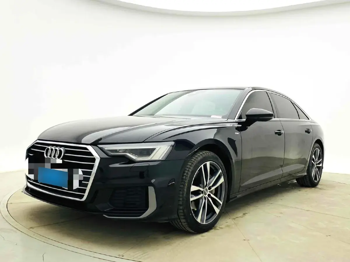 2022 Audi A6L 2.0T 224HP L4 7DCT