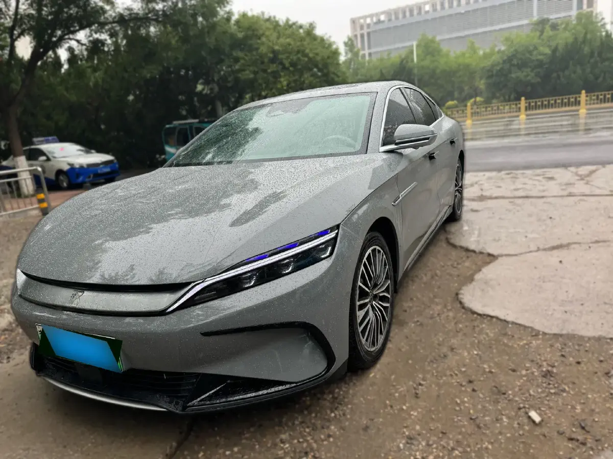 2024 BYD Han BEV 72KWH
