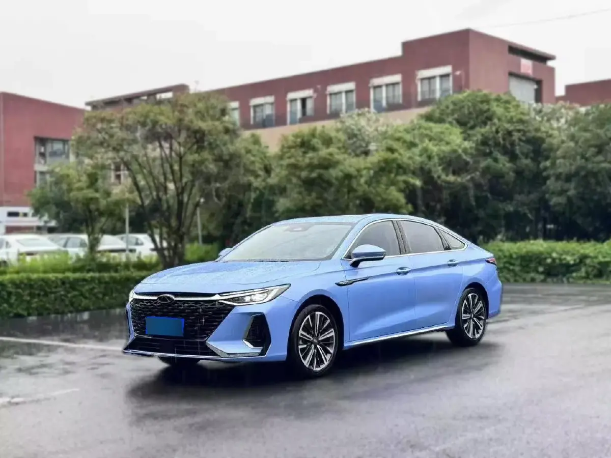 2022 Chery Arrizo 8 1.6T 197HP L4 7DCT