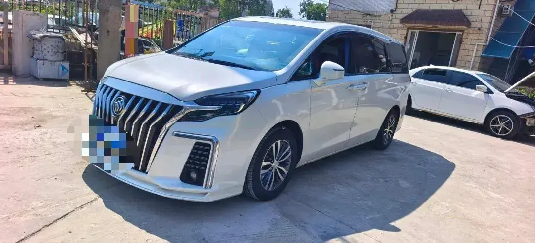 2022 Buick GL8 2.0T 237HP L4 9AT