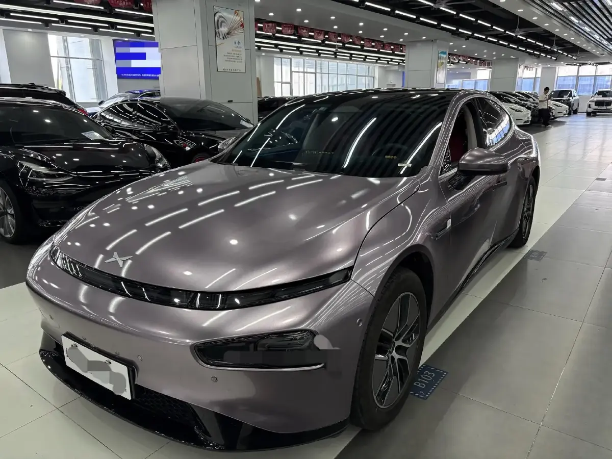 2024 Xpeng P7 BEV 64.4KWH