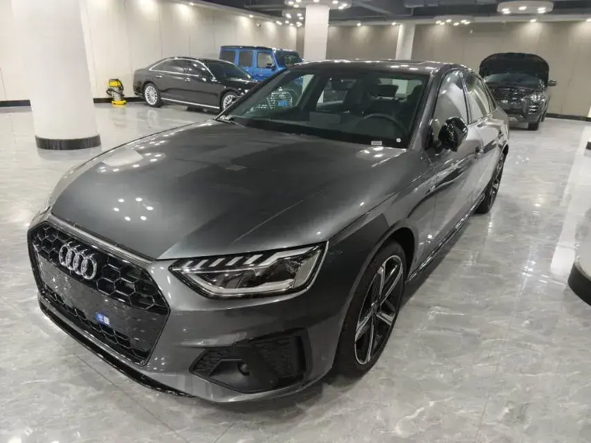 2024 Audi A4L 2.0T 190HP L4 7DCT