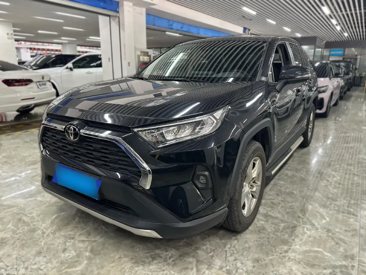 2023 Toyota RAV4 2.0L 171HP L4 CVT