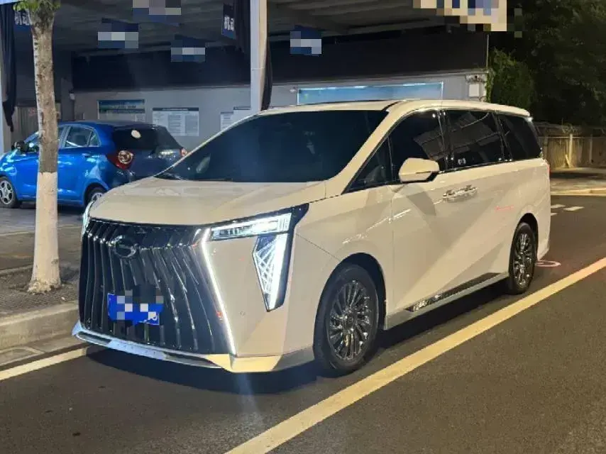 2023 GAC Trumpchi M8 2.0T 252HP L4 8AT