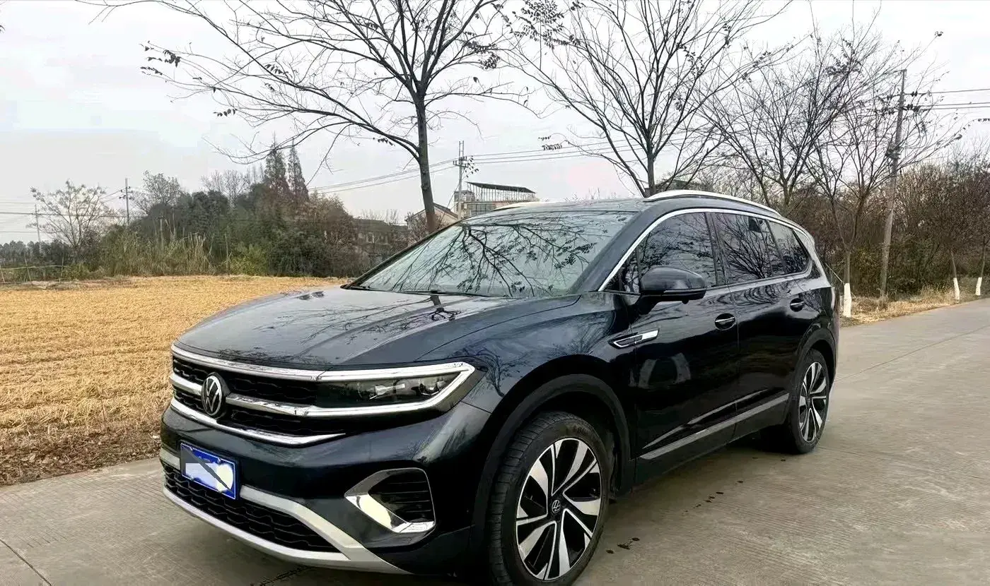 2021 Volkswagen Talagon 2.0T 220HP L4 7DCT