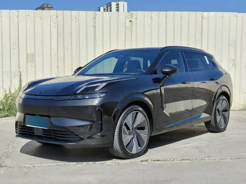 2023 LYNK&CO 08 EM-P 1.5T 163HP L4 3DHT PHEV 21.2KWH