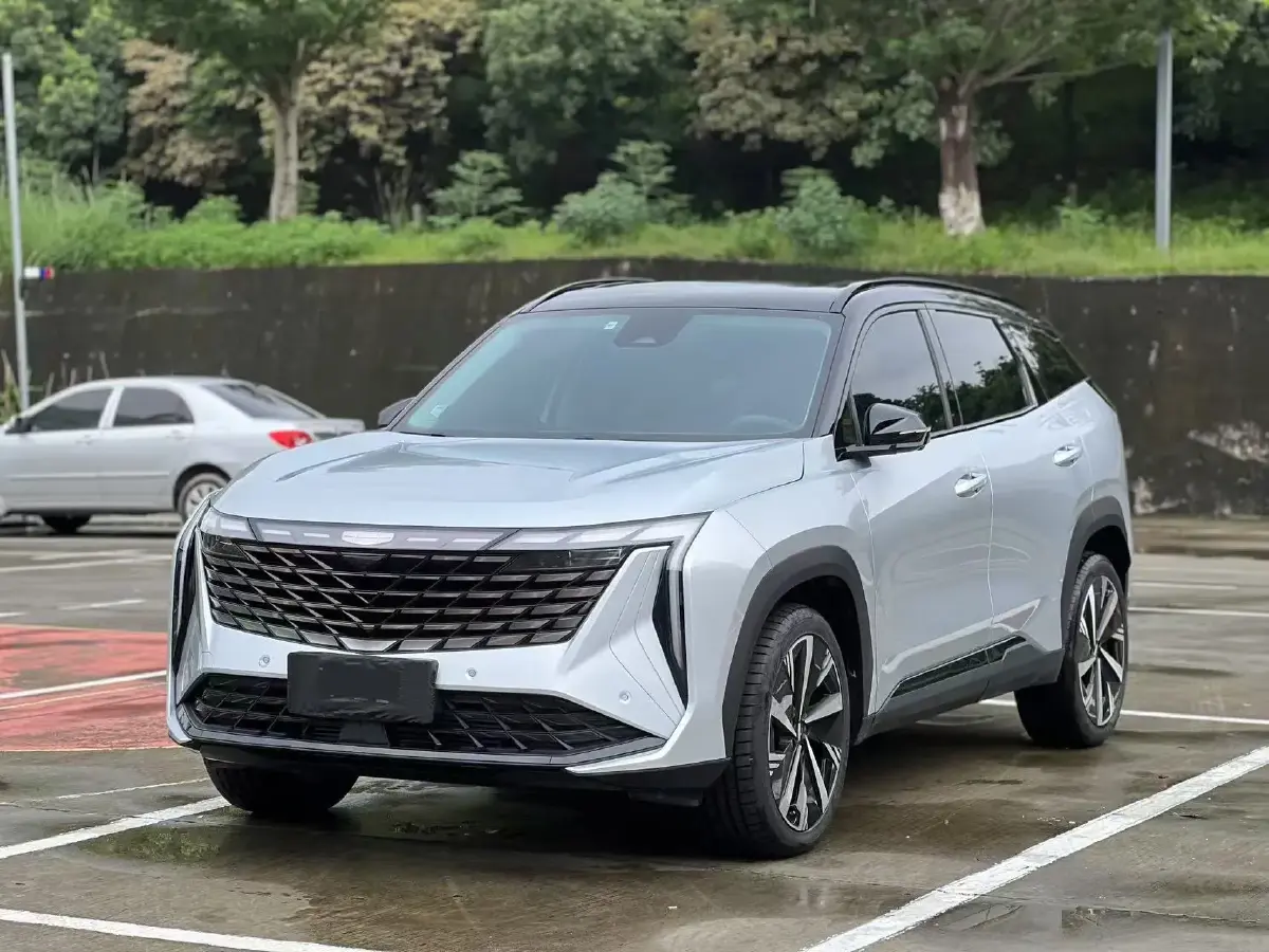 2023 Geely StarRay 2.0T 218HP L4 7DCT