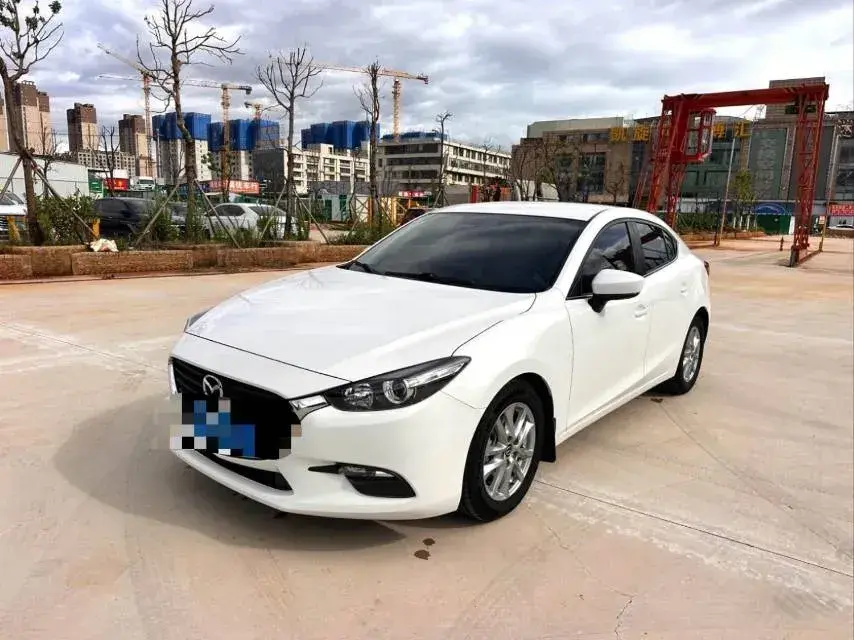2020 Mazda 3 Axela 1.5L 117HP L4 6AT