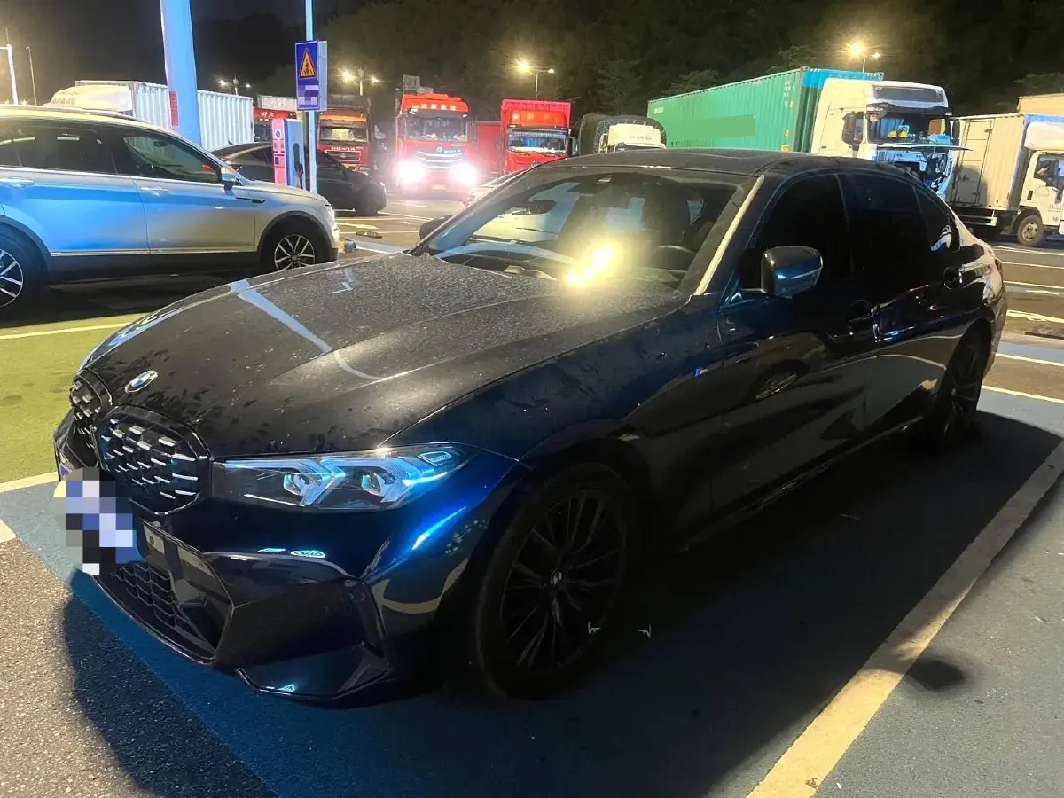 2024 BMW 3 Series 2.0T 184HP L4 8AT