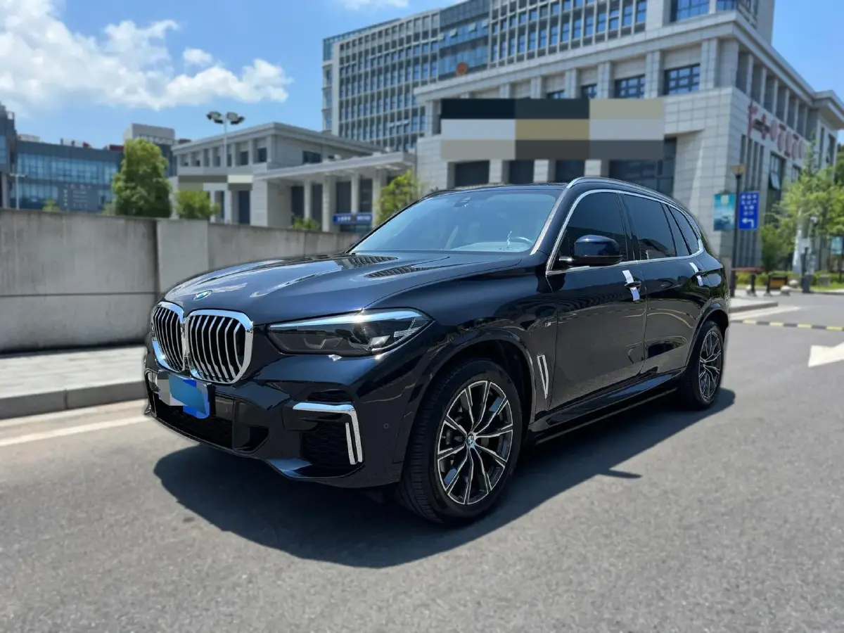 2022 BMW X5 3.0T 333HP L6 8AT