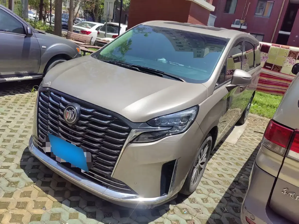 2023 Buick GL8 2.0T 237HP L4 9AT