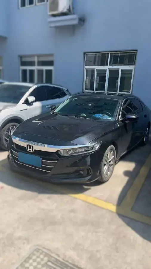 2022 Honda Accord 1.5T 194HP L4 CVT