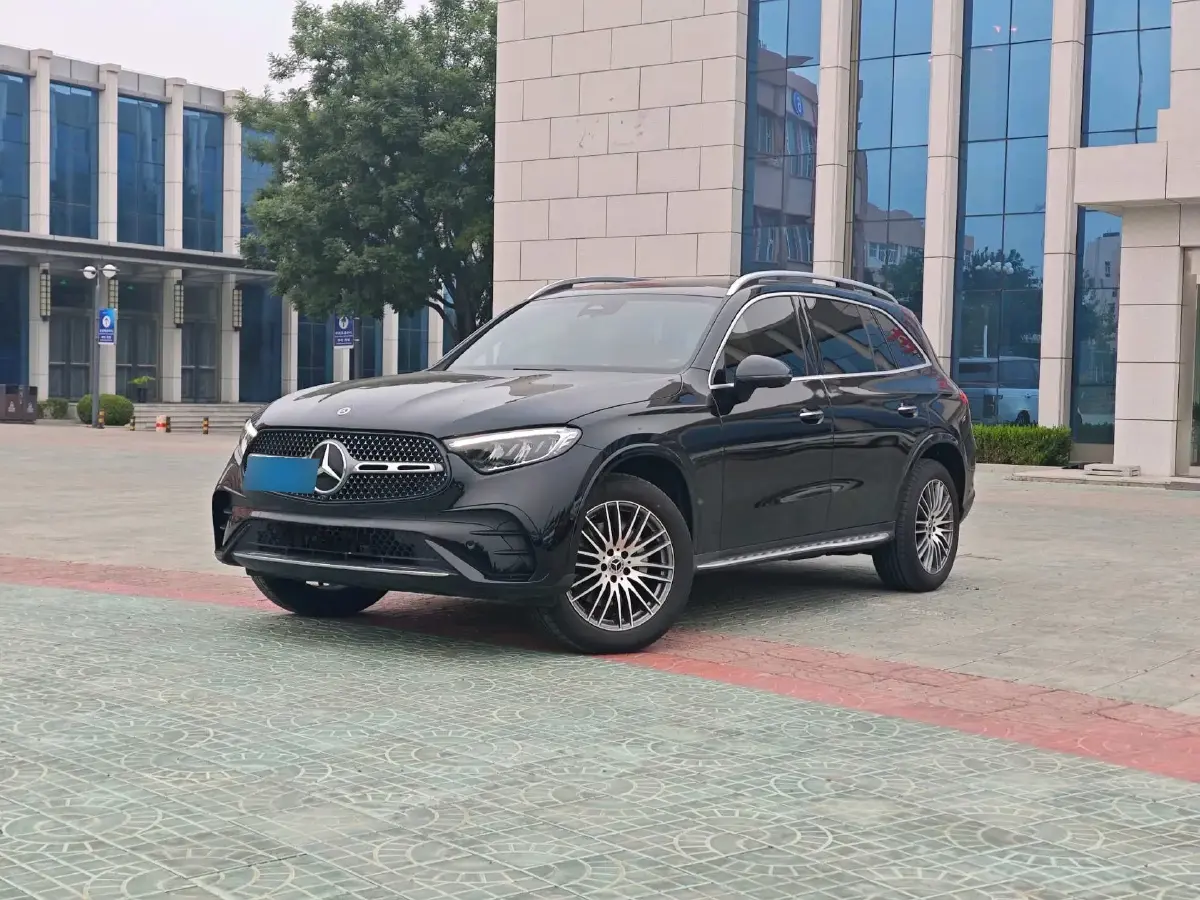 2023 Mercedes-Benz GLC Class 2.0T 258HP L4 9AT