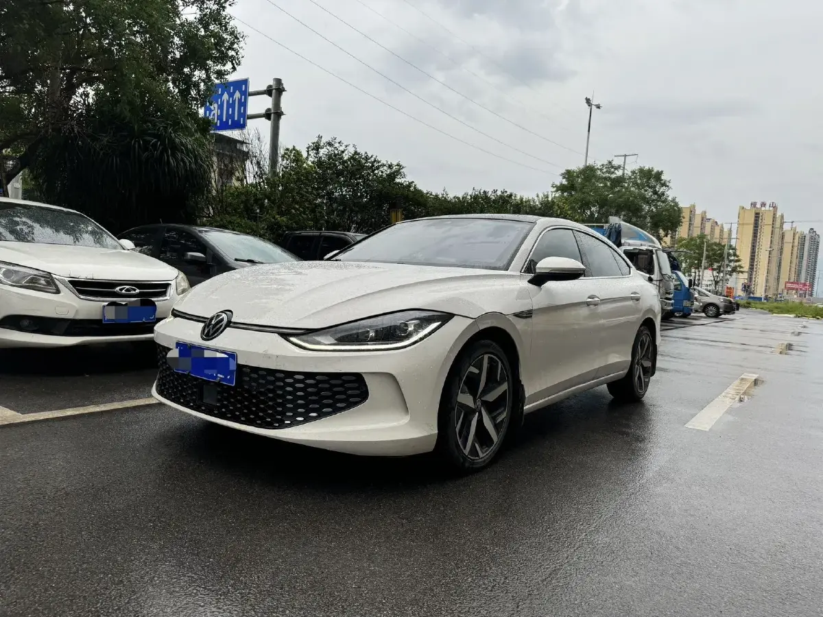 2022 Volkswagen Lamando 1.4T 150HP L4 7DCT