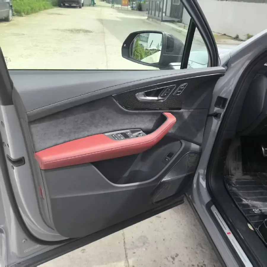 2024 Audi SQ7 4.0T 507HP V8 8AT,autocango,china used car exporter,china ev exporter,chinese used car exporter,chinese used ev exporter