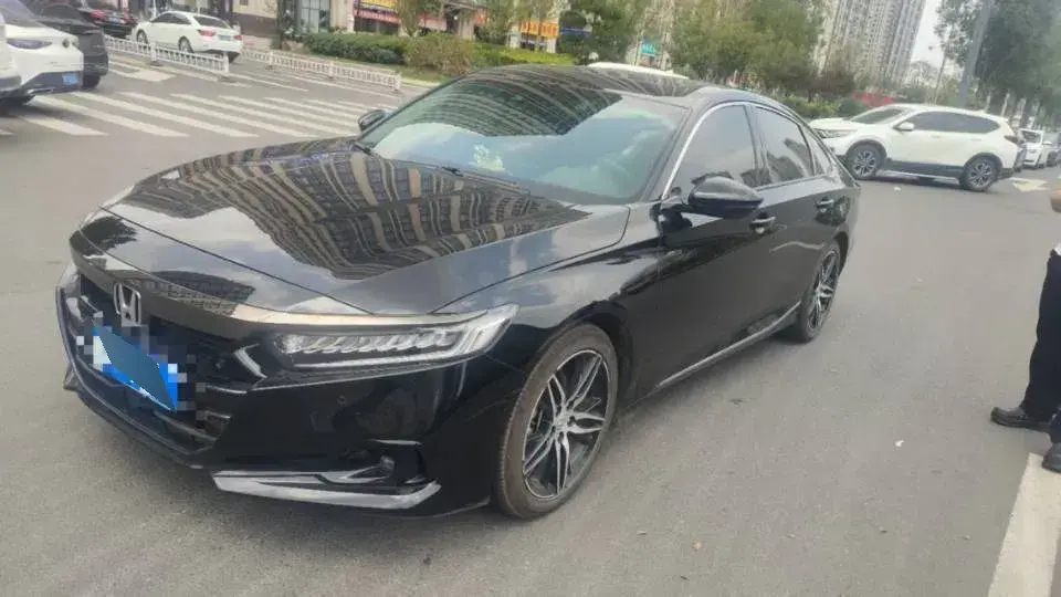 2022 Honda Accord 1.5T 194HP L4 CVT