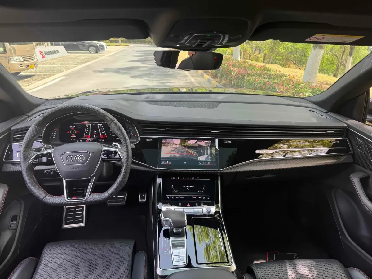 2022 Audi RS Q8 4.0T 600HP V8 8AT,autocango,china used car exporter,china ev exporter,chinese used car exporter,chinese used ev exporter