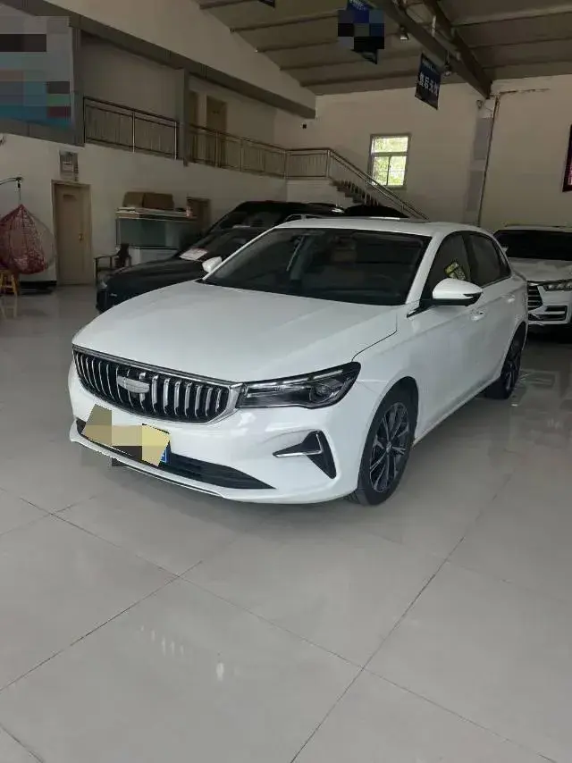 2025 Geely Emgrand 1.5L 127HP L4 CVT