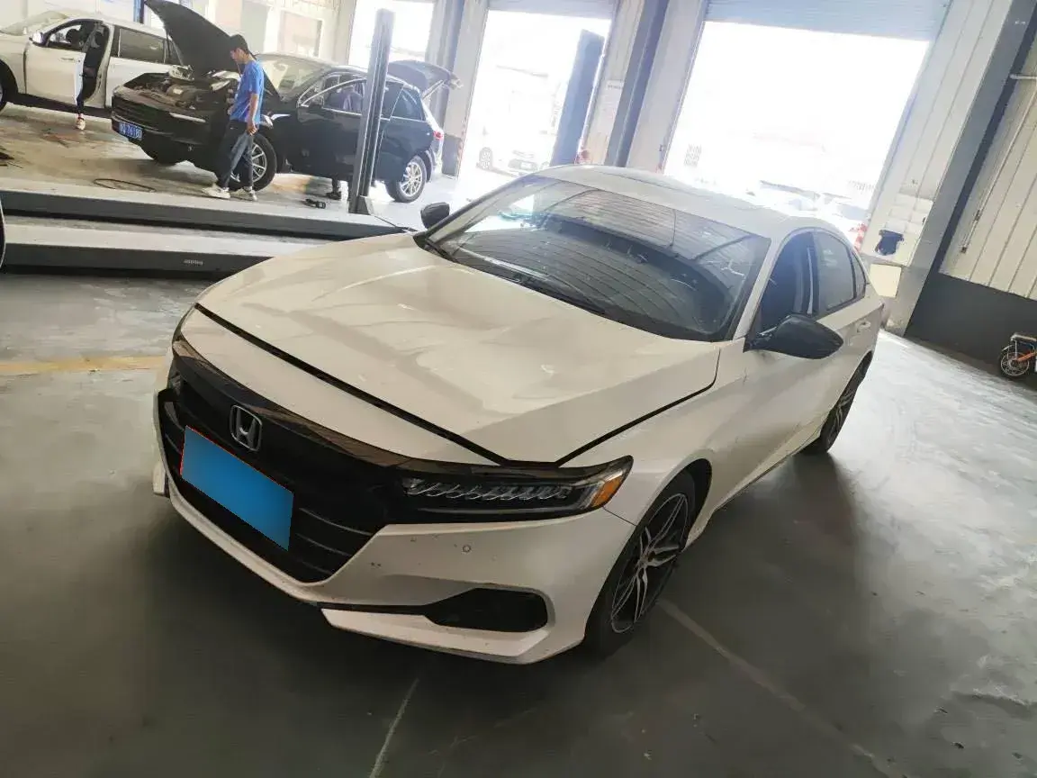 2022 Honda Accord 1.5T 194HP L4 CVT