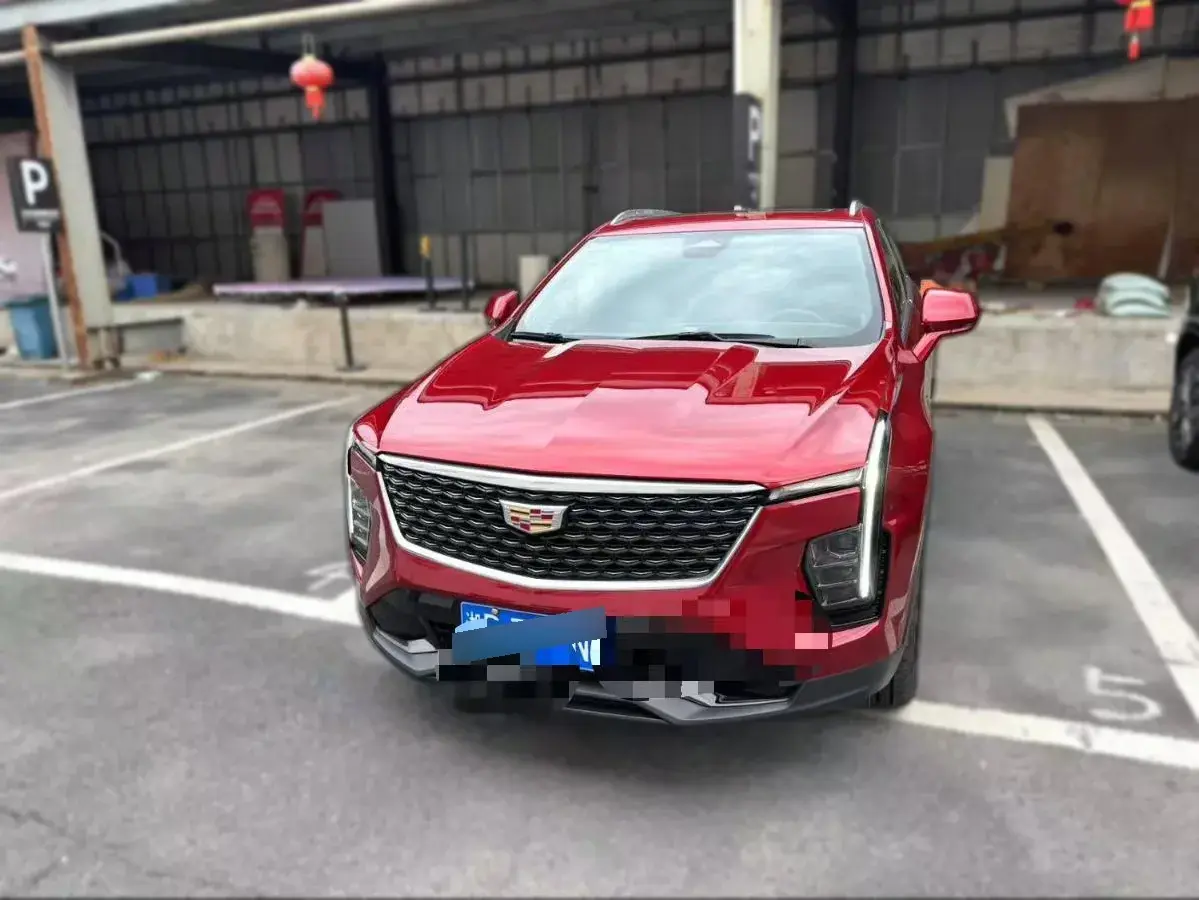 2024 Cadillac XT4 2.0T 237HP L4 9AT
